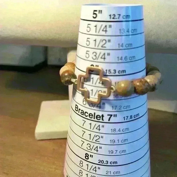 Vintage Stone Beaded Metal Cross Stretch Bracelet - Picture 3 of 4